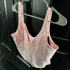 Pink sports crop top! NWT. Size large